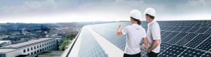 Photovoltaikanlage und ELWA Mitarbeiter